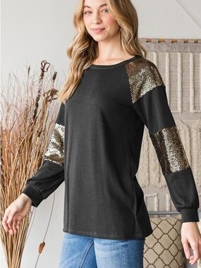 S XL 3X Black Top with Chrome Sequin Accent - Women's Long Sleeve